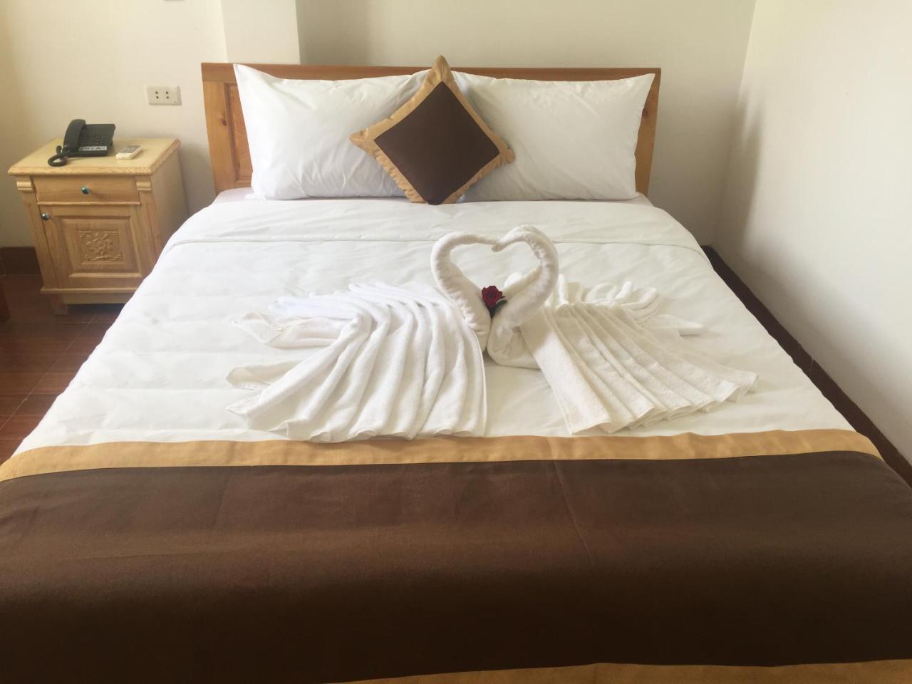 Thanh Huong Hotel Ханой Экстерьер фото
